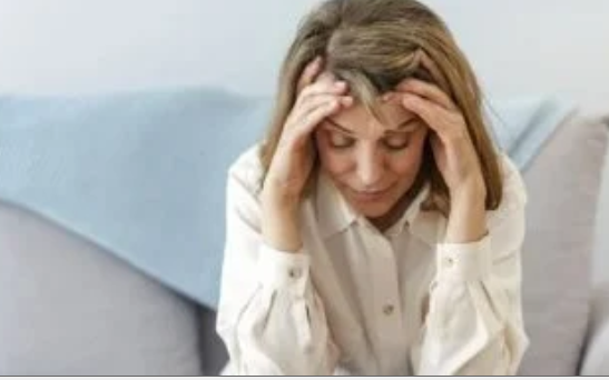 دواء انقطاع الطمث الجديد يحصل على موافقة الغذاء والدواء الأمريكية